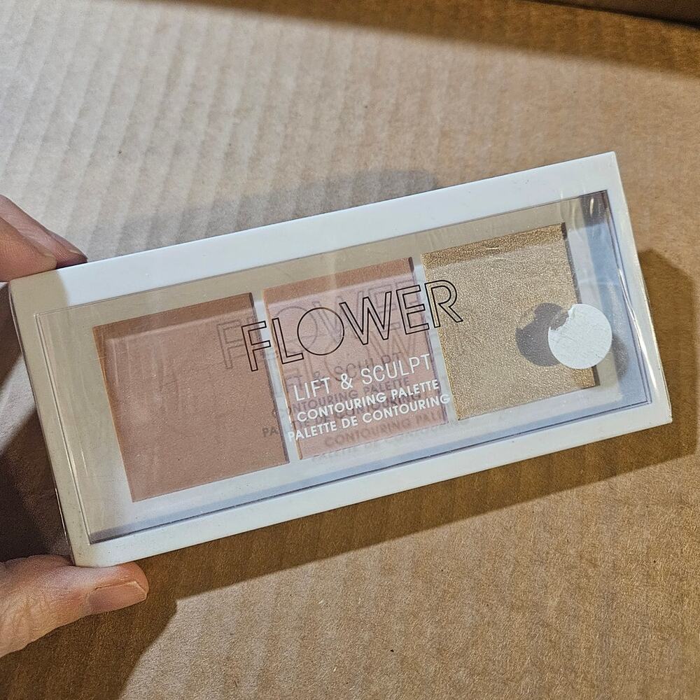 Flower Beauty Lift & Sculpt Contouring Palette Light to Medium